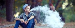 Adolescentes fumar